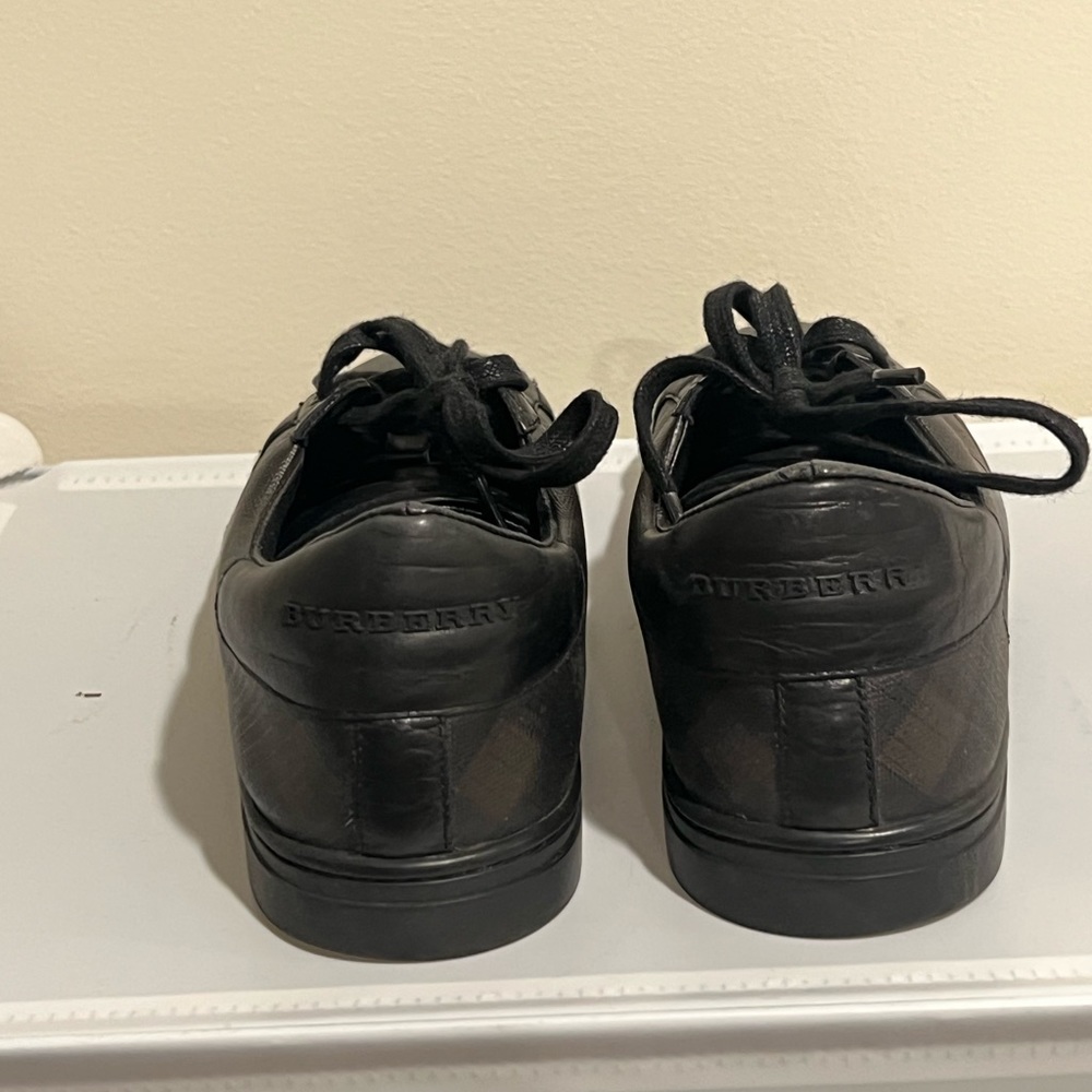 Burberry sneakers - Picture 3 of 6